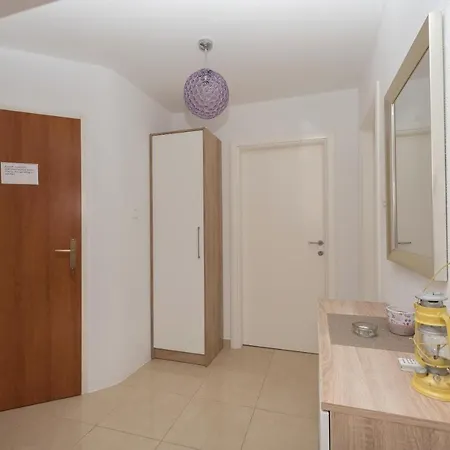 Lägenhet Nina Seaview Baška Voda
