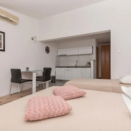 Apartment Nina Seaview *